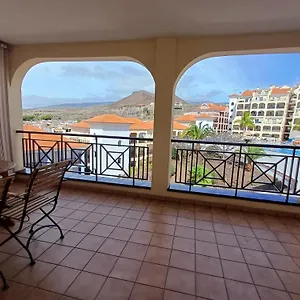 https://los-cristianos-dinastia-401-2-bedrooms-sleeps-4-top-location.tenerifehoteles.net